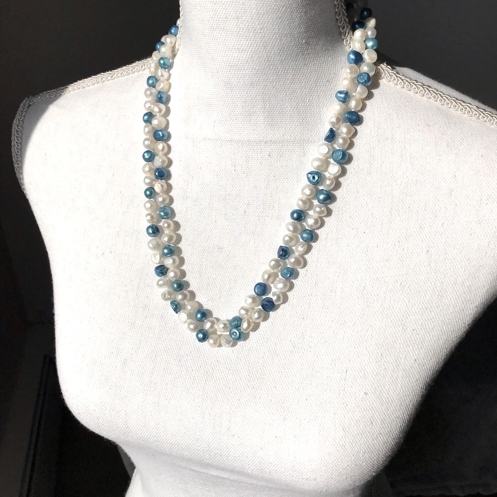 Dyed Freshwater Pearls - Picture 2 of 7